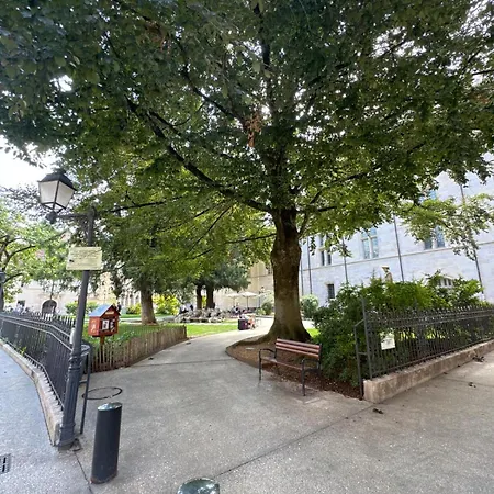 Linda - Historic Center 第戎